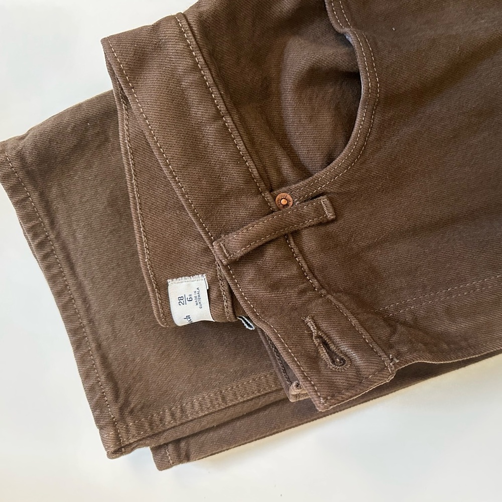 Abercrombie & Fitch ultra high rise curve love jeans in brown. Size 8 (29)